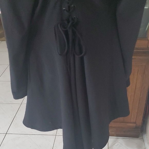 Hot Topic Black Women's Jacket - Picture 11 of 12